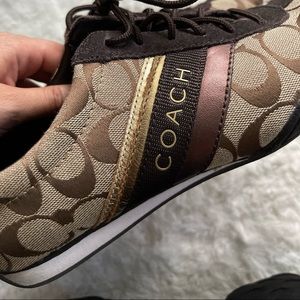Womens coach shoes 8M